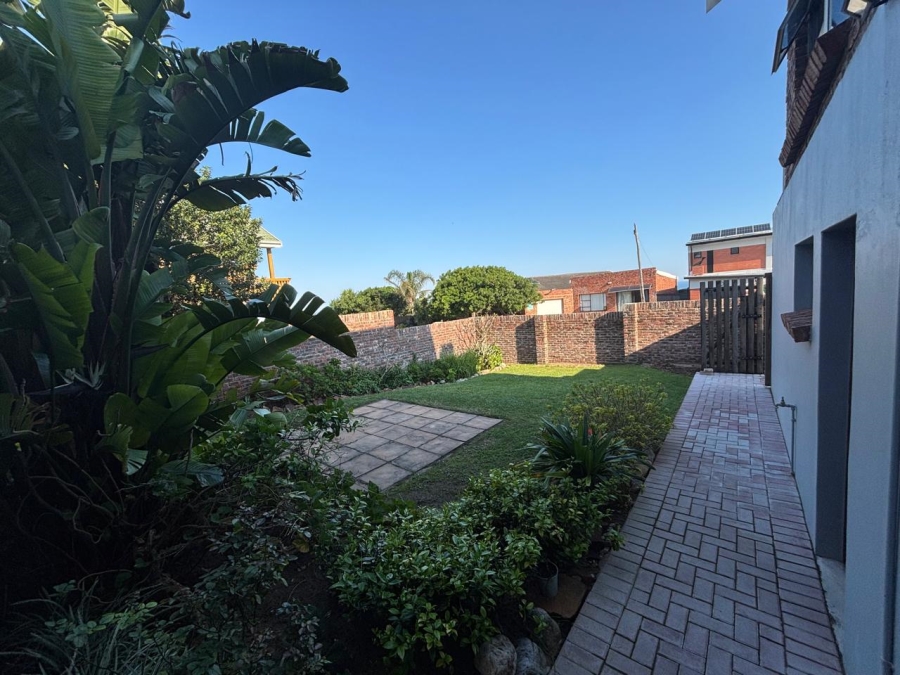 3 Bedroom Property for Sale in Blue Horizon Bay Eastern Cape